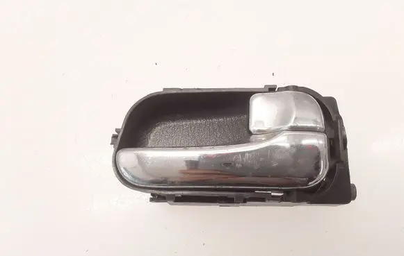 Nissan Primera Rear door interior handle