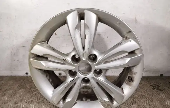 Hyundai ix35 R17 alloy rim 529102S200
