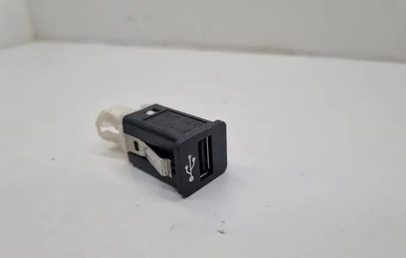BMW 5 GT F07 USB socket connector 9237656