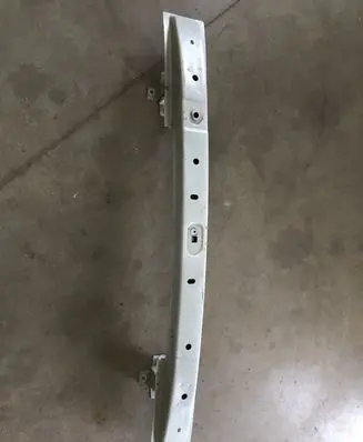 Opel Vivaro Front bumper cross member 562761