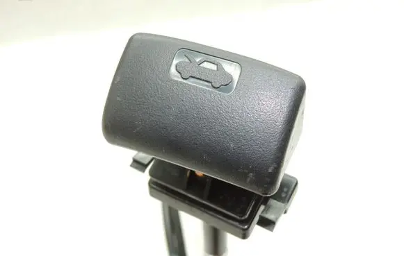 Suzuki SX4 Engine bonnet (hood) release handle 8216079J01 8216079J00