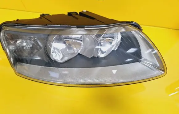 Audi A6 S6 C6 4F Headlight/headlamp