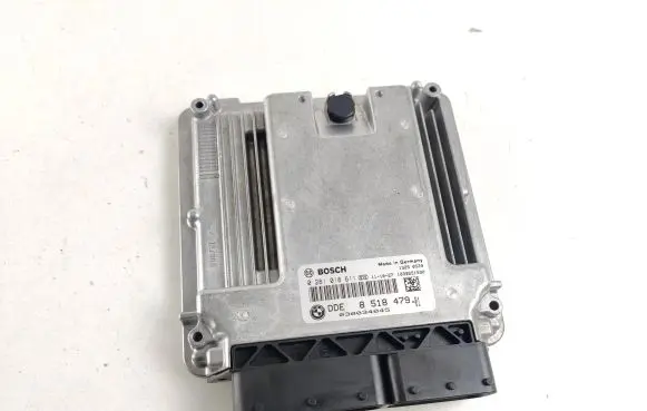 BMW X3 F25 Engine control unit/module 8518479 0281018611