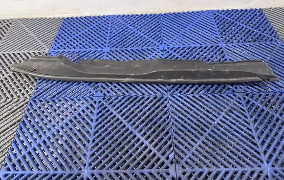 Lexus CT 200H Fender end trim 5380876010 080L