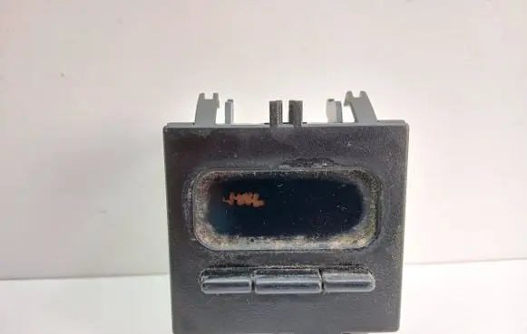 Renault Megane I Screen/display/small screen 7700421037 2270500AT 7118