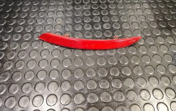 Rear tail light reflector