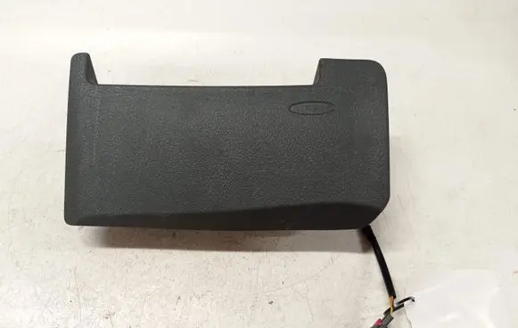 Knee airbag