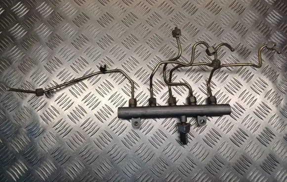 Peugeot 407 Fuel main line pipe 9645689580