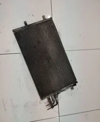 A/C cooling radiator (condenser)