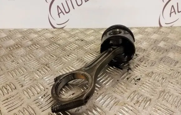 Land Rover Range Rover Sport L320 Piston with connecting rod