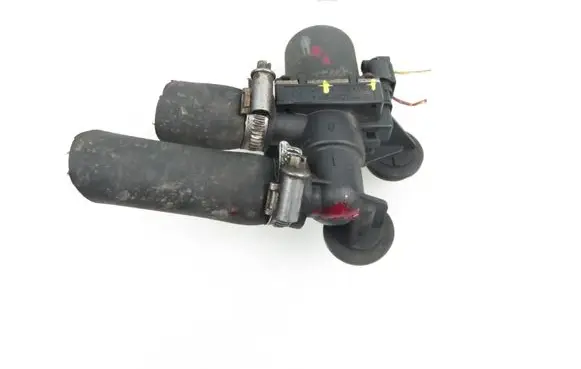 BMW 3 E46 Coolant heater control valve 8369805