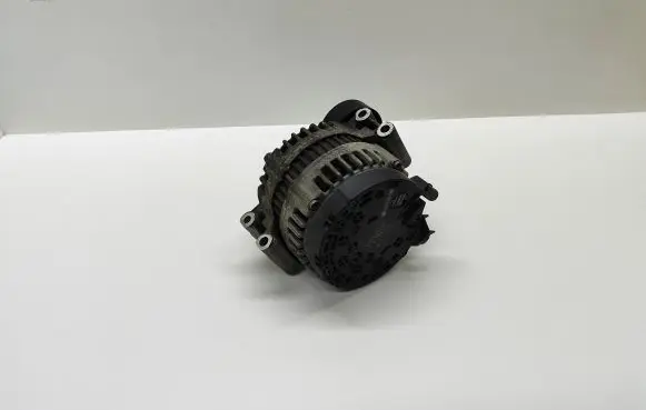 BMW 5 E60 E61 Generator/alternator 7550968 7551256 0121715012