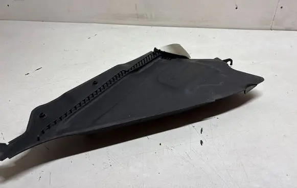 BMW 4 F32 F33 Wiper trim 7265119