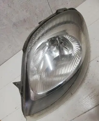 Opel Vivaro Headlight/headlamp