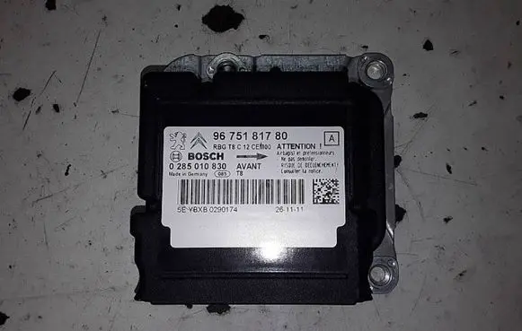 Peugeot 5008 Airbag control unit/module 9675181780 0285010830