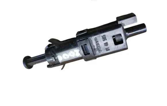 Volvo S40, V40 Brake pedal sensor switch 9146505