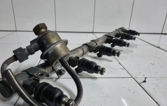 Jaguar XJ X300 Fuel injector D3156KA