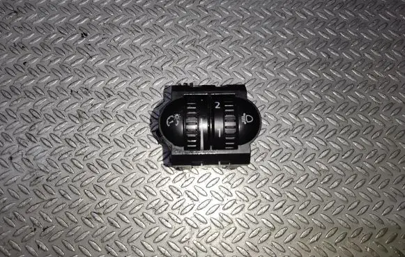 Volkswagen Golf V Headlight level height control switch 1K0941333