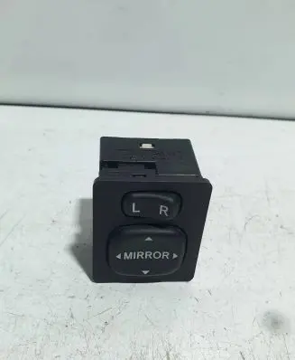 Toyota Verso Wing mirror switch 769746 183574