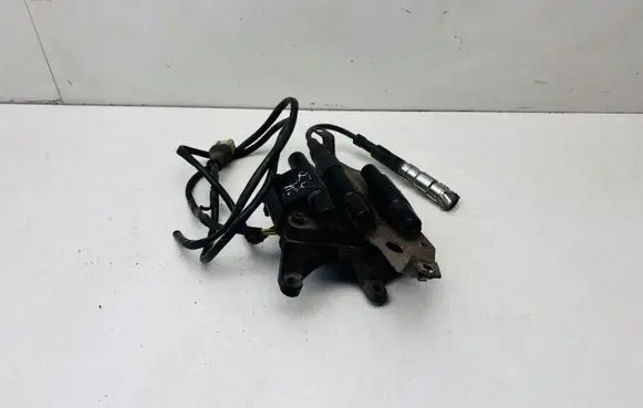 Audi 100 S4 C4 High voltage ignition coil 078905101A