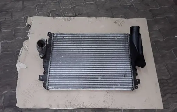 Jaguar XF Coolant radiator NOCODE