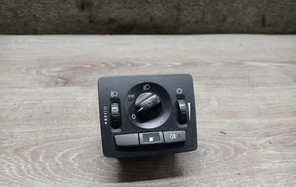Volvo V50 Light switch 30669734 19206