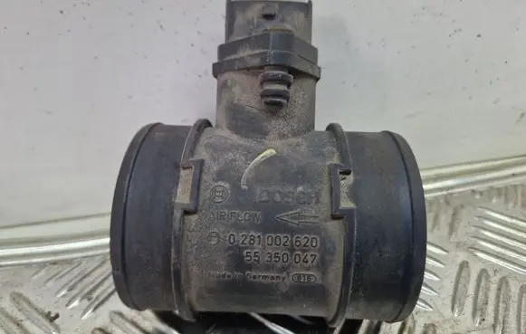 Opel Meriva A Mass air flow meter 0281002620 55350047