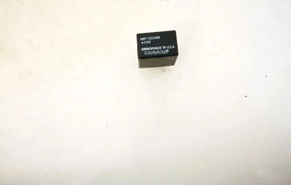 Mitsubishi Galant Other relay mr122409