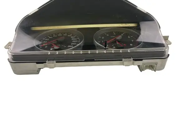 Volvo S40 Speedometer (instrument cluster) 30765308