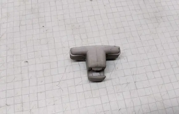 BMW 3 E46 Sun visor clip/hook/bracket 