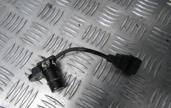 Hyundai Coupe Camshaft position sensor ms500002