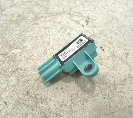Audi A4 S4 B8 8K Airbag deployment crash/impact sensor 8K0955557C