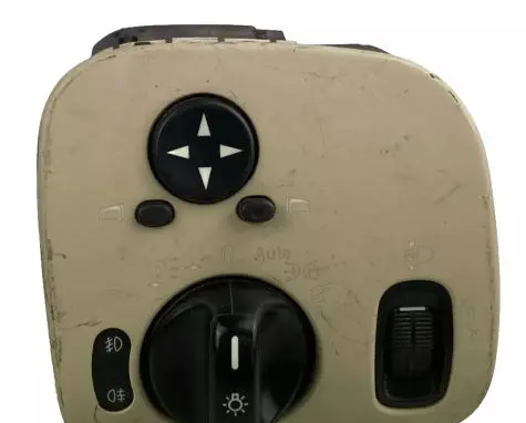 Mercedes-Benz C W203 Light switch A2035450604