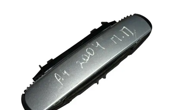 Audi A4 S4 B6 8E 8H Front door exterior handle 4B0839885