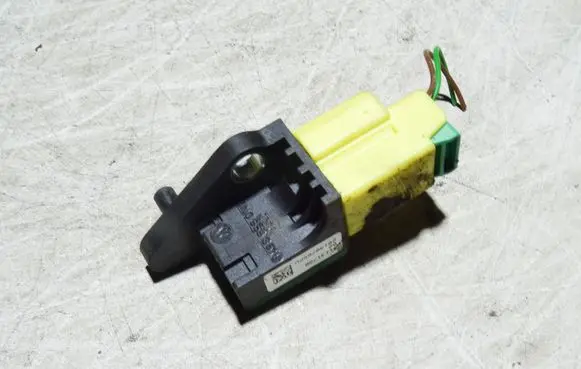 Audi A4 S4 B7 8E 8H Airbag deployment crash/impact sensor 5N0959351B