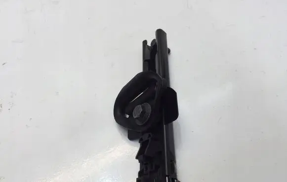 Volvo XC40 Seat belt adjustment motor 8632605