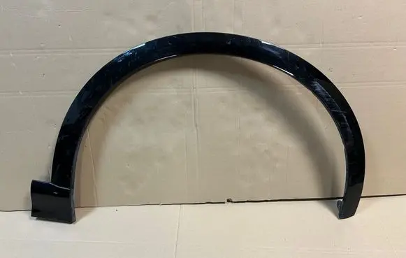 Audi Q6 e-tron Front arch trim 85H853718A