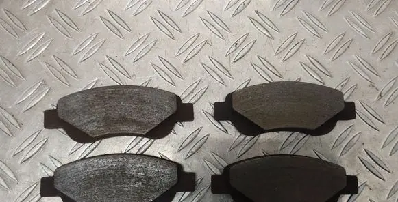 Toyota Aygo AB40 Brake pads (front) 