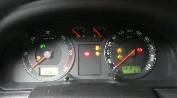 Skoda Superb B5 (3U) Speedometer (instrument cluster) 3U0920811A IMPRK1205403