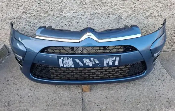 Citroen C4 I Picasso Front bumper 