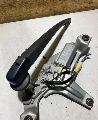 Mitsubishi Grandis Rear window wiper motor 34977581