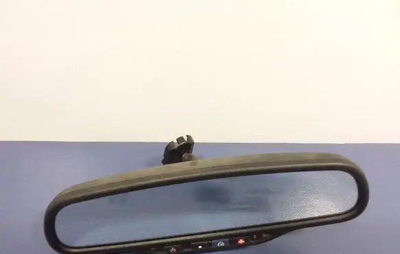 Cadillac CTS Rear view mirror (interior) 
