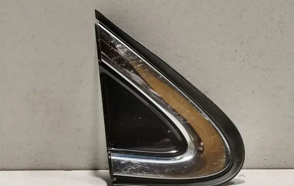 Lexus RX 450H Fender end trim 6011748030