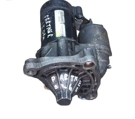 Citroen Berlingo Starter motor D6RA661 5G80016