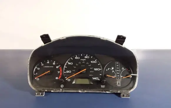 Honda Odyssey Speedometer (instrument cluster)