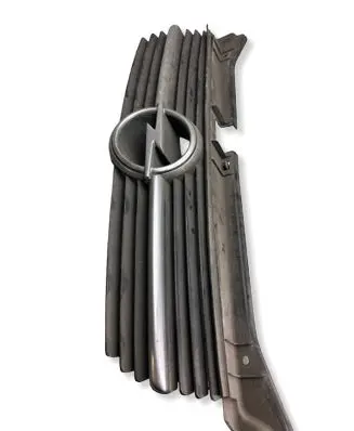 Opel Omega B1 Front grill 90491397 07669706 46816706