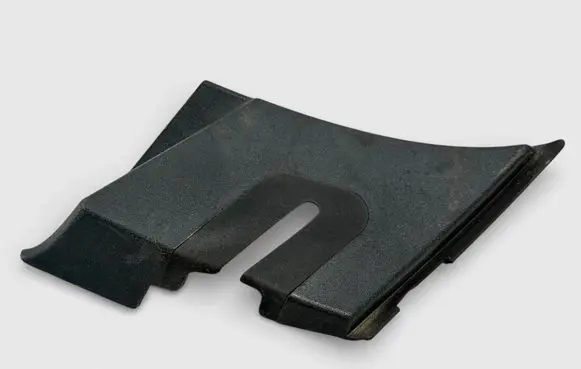 Cadillac Escalade Wiper trim 25820729 10355405 15884839