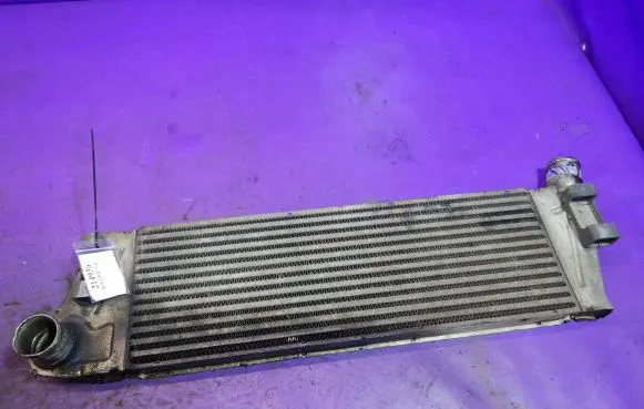 Renault Megane II Intercooler radiator 8200115540A