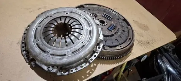 Subaru Forester SJ Clutch set kit 1878005048 000399 3000950066