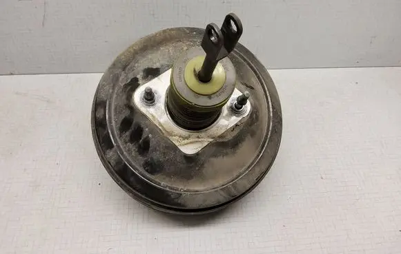 Opel Vectra C Brake booster 13126710 46831404